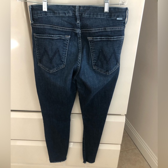 Mother Looker Ankle Fray - Picture 5 of 9